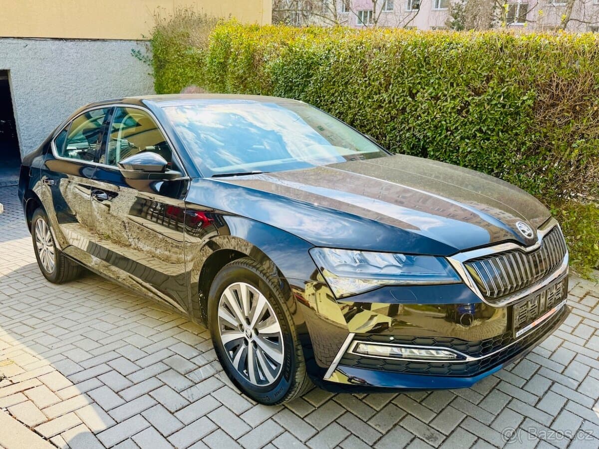 ŠKODA SUPERB 3 1,4TSi iV STYLE HYBRID DCC Koup.ČR,60.000km