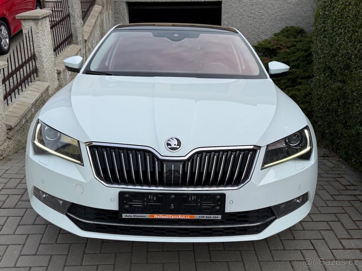 ŠKODA SUPERB 3 2.0TDi 140kW L&K 4x4 DSG ACC ČR PO SERVISE