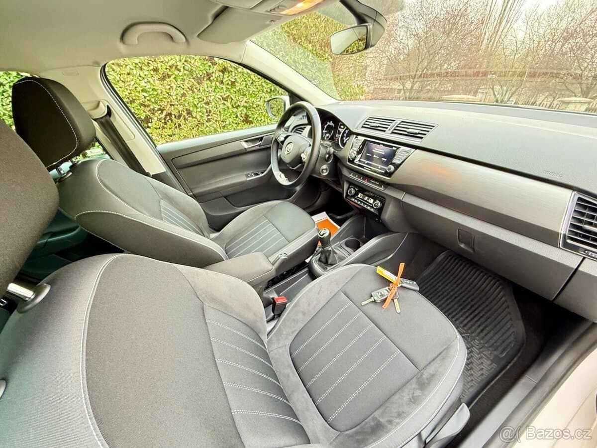 ŠKODA FABIA 3 combi 1,0TSi 70kW STYLE TAŽNÉ,KAMERA,ČR.2021
