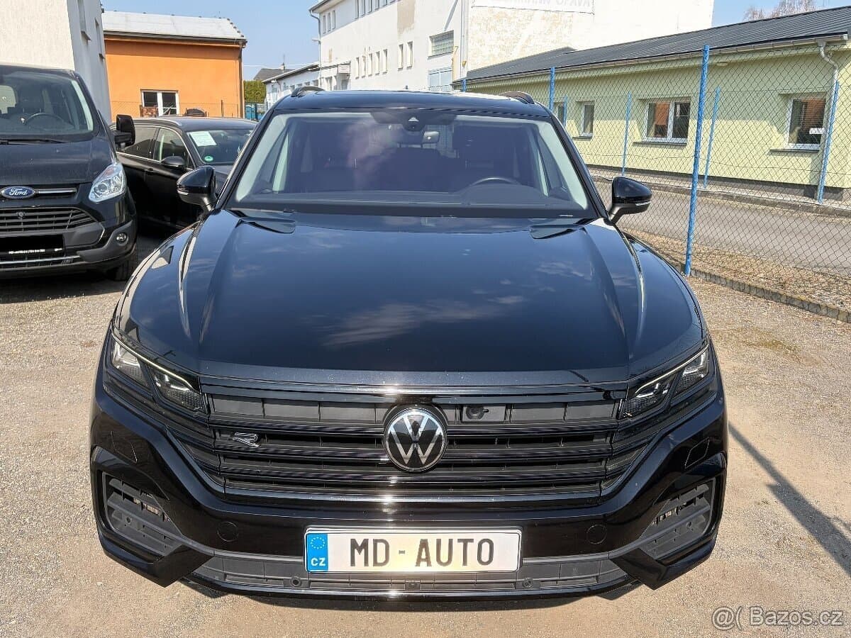 VW TOUAREG 3.0TSI 250KW 4x4 R-LINE DSG 2022 TOP DPH