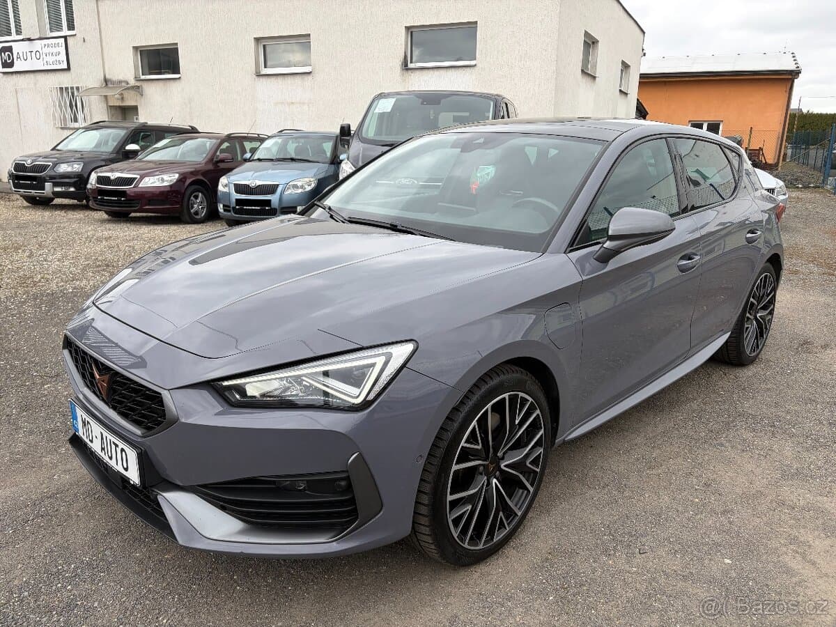 SEAT CUPRA LEON 1.4TSI E-HYBRID 180KW DSG 2021 ČR TOP DPH