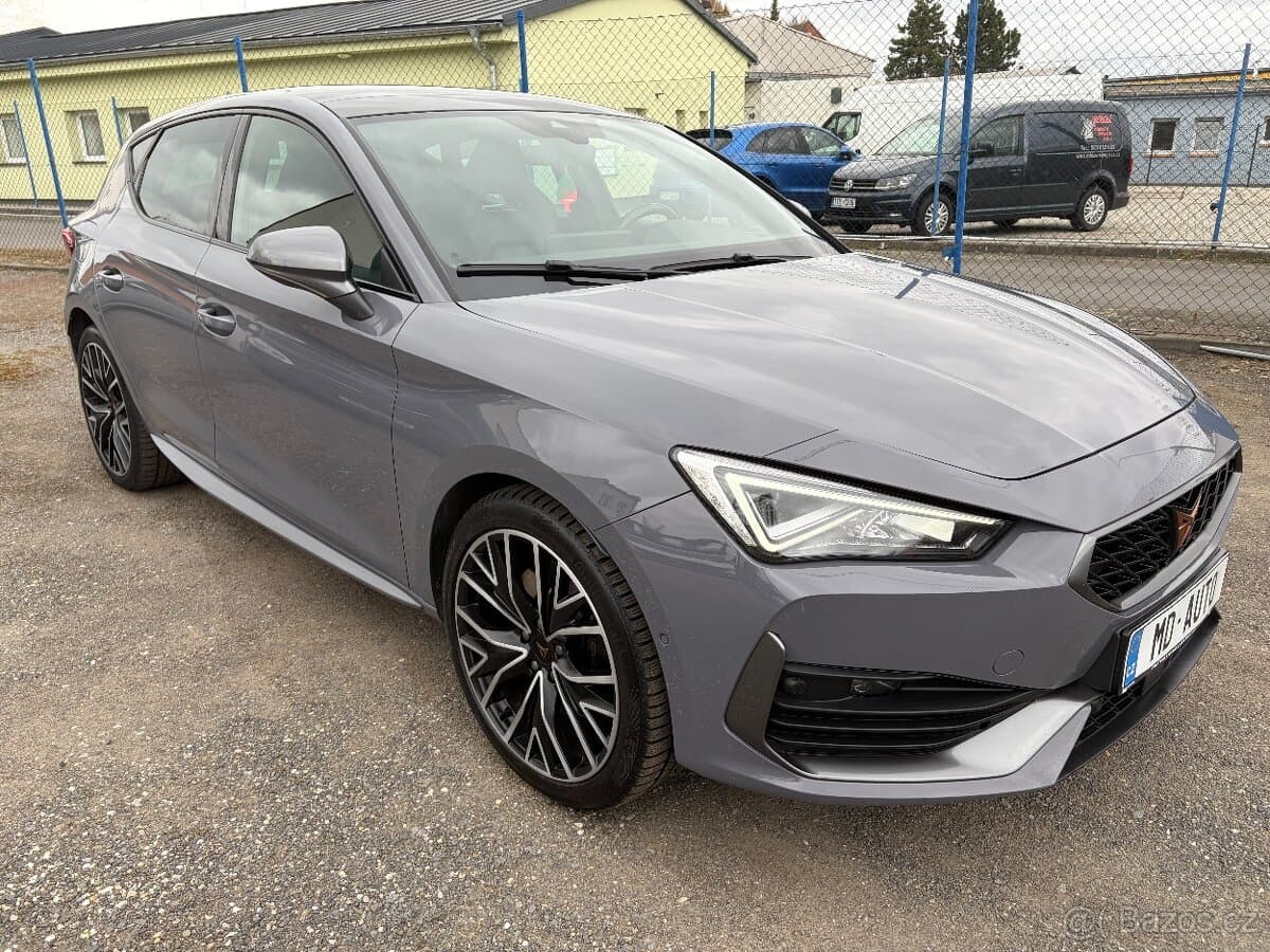 SEAT CUPRA LEON 1.4TSI E-HYBRID 180KW DSG 2021 ČR TOP DPH