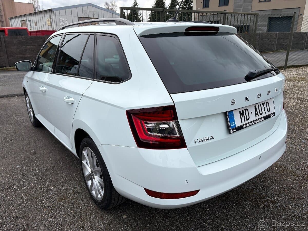 ŠKODA FABIA 3 FC 1.0 TSI 81KW DSG SOLEIL LED NAVI KAMERA