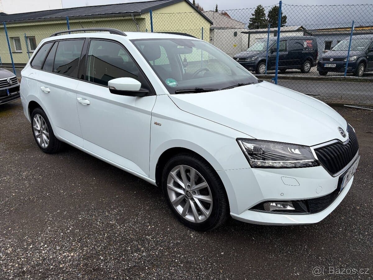 ŠKODA FABIA 3 FC 1.0 TSI 81KW DSG SOLEIL LED NAVI KAMERA