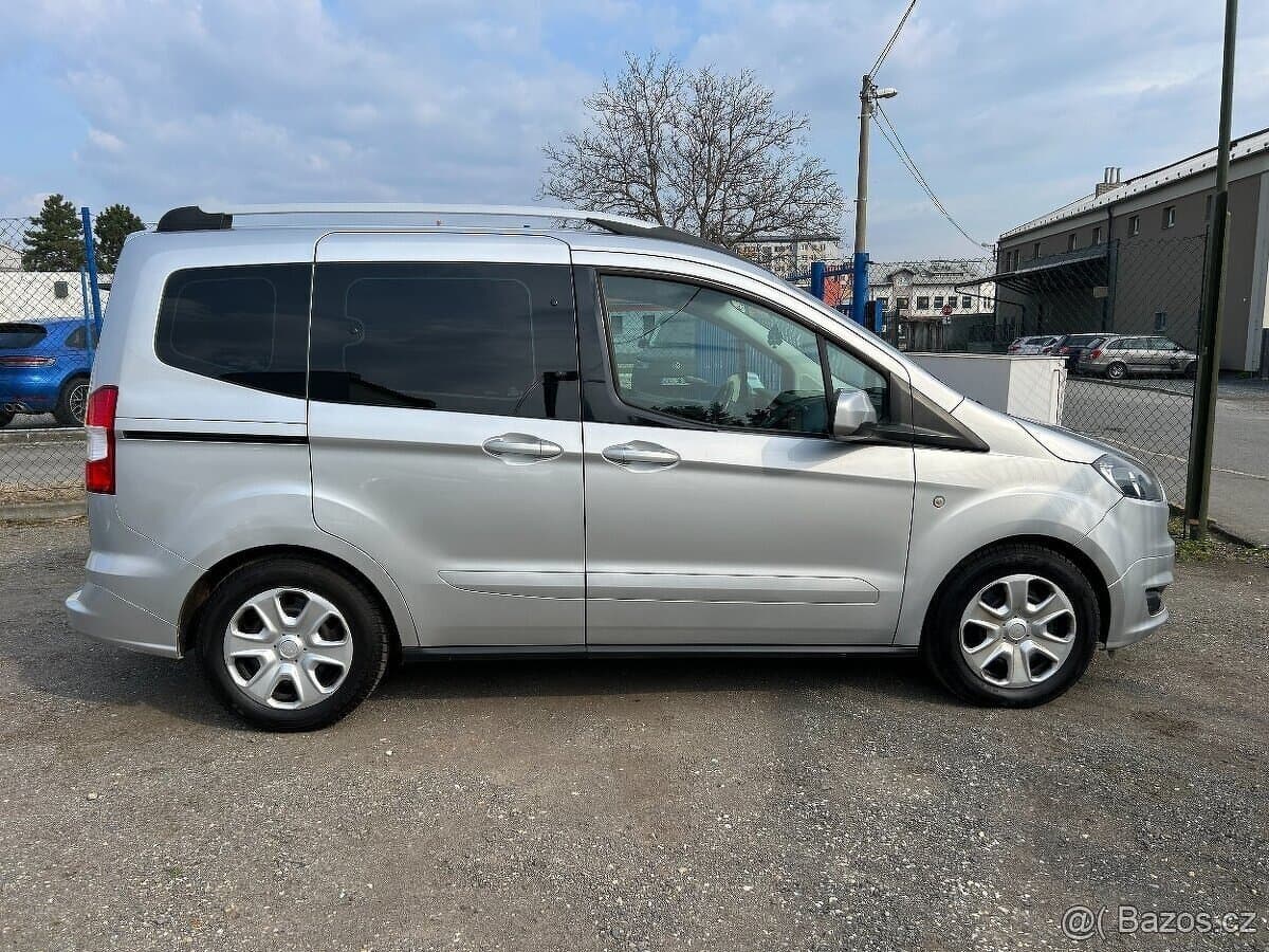 FORD TOURNEO COURIER 1.0 ECOBOOST 74KW ČR DPH