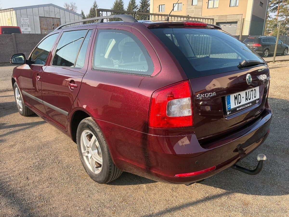 ŠKODA OCTAVIA II FC 1.4TSI 90KW AMBITION COMBI KLIMA SENZORY