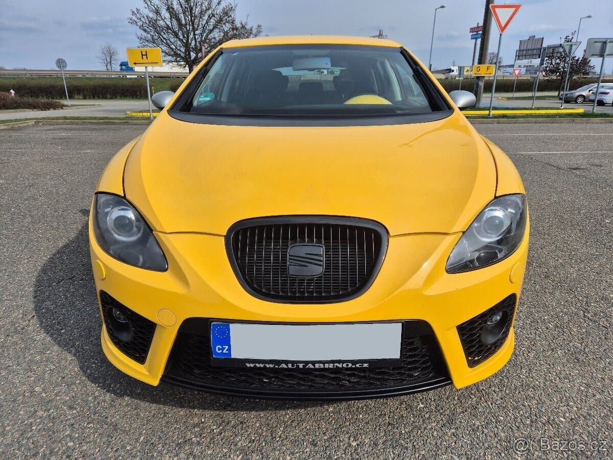 SEAT LEON 2.0TFSI 200-PS FR MANUÁL-NAVIGACE XENON VÝHŘEV -