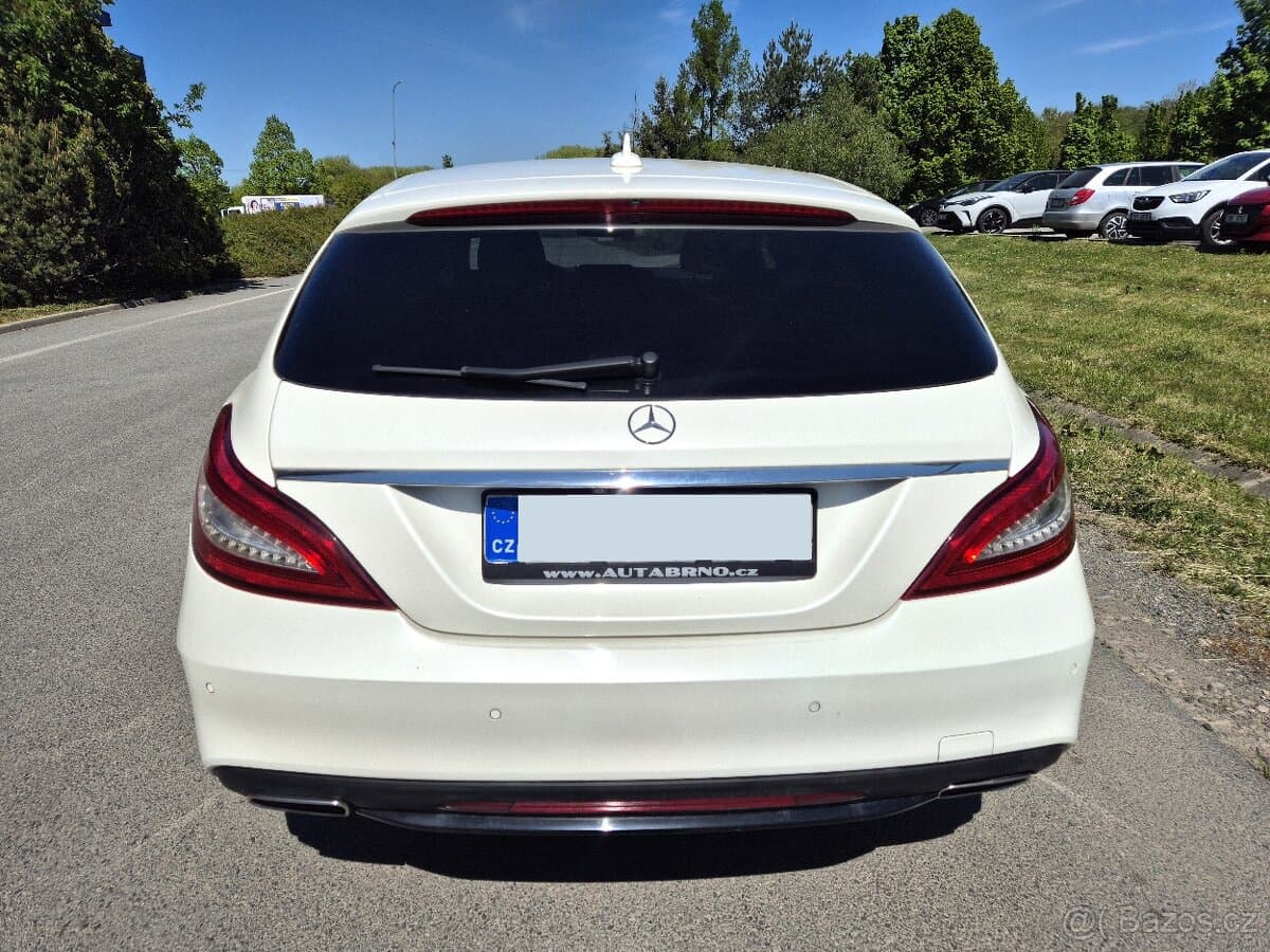 MERCEDES BENZ CLS 4 MATIC ⭐ AMG PAKET FULL LED NAVIGACE