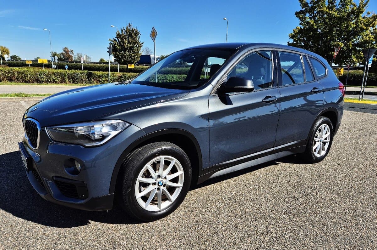 BMW X1 2.0 x-DRIVE 4x4 1.MAJ.- AUTOMAT.- SERVIS-BMW