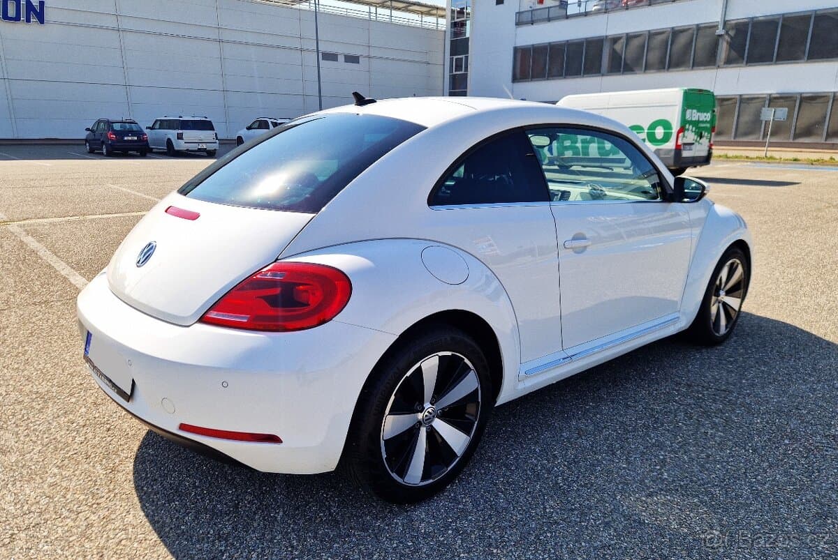 VW BEETLE 1.6TDI 2013 LED/XENON NAVIGACE AUT.PŘEVODOVKA DSG