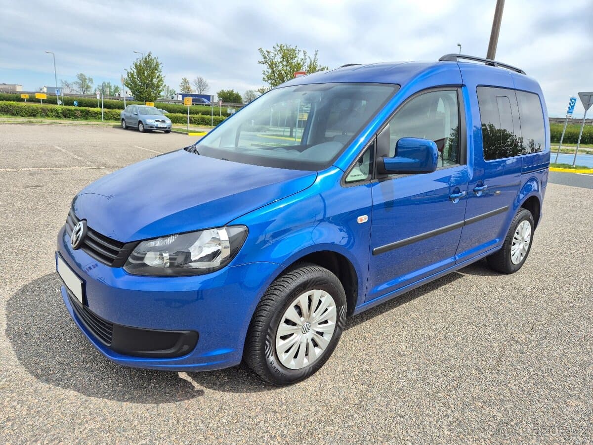 VW CADDY TDI 1.MAJITEL KLIMA TAŽNÉ ZAŘ. VELMI PĚKNÝ STAV