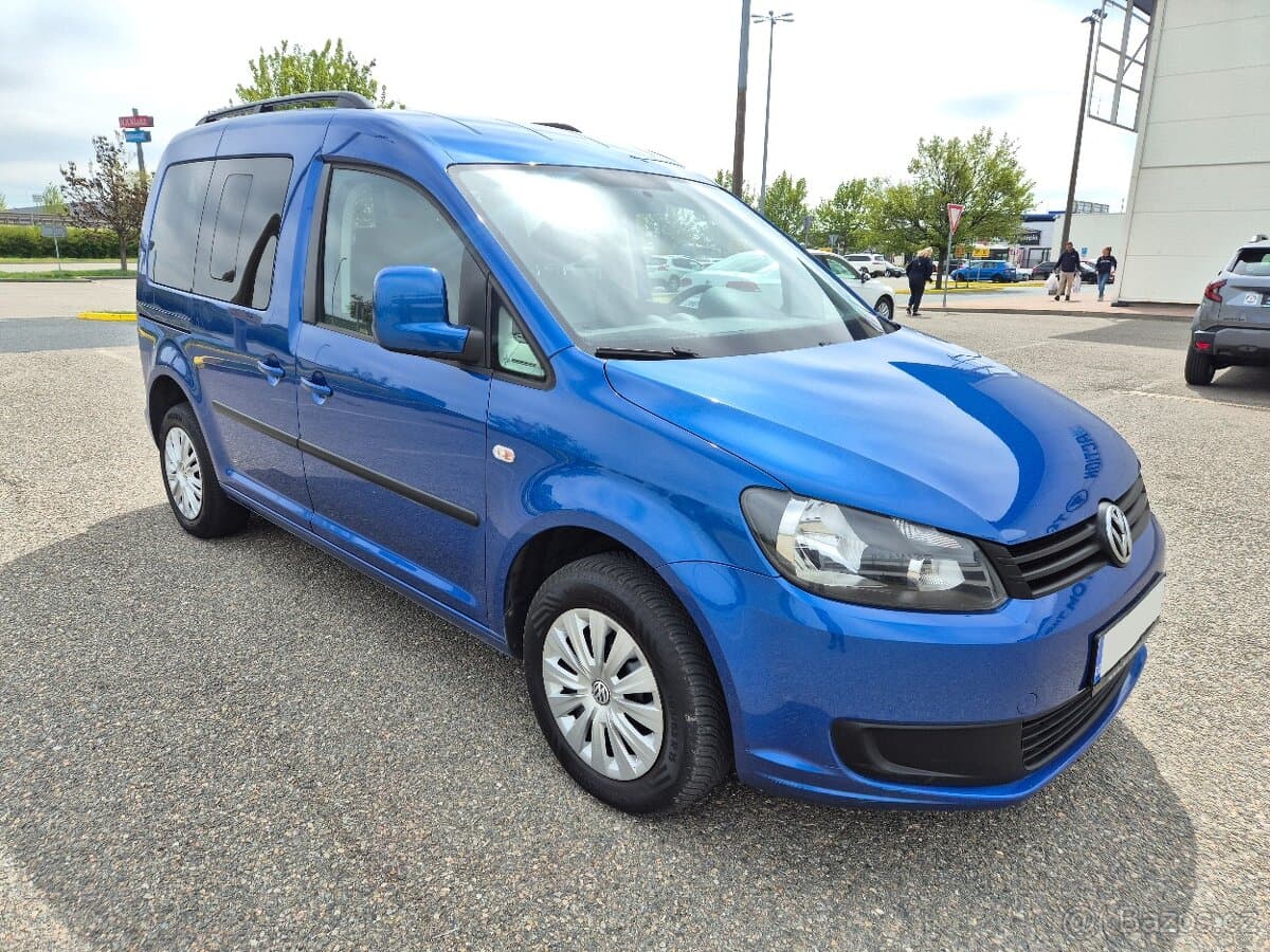VW CADDY TDI 1.MAJITEL KLIMA TAŽNÉ ZAŘ. VELMI PĚKNÝ STAV