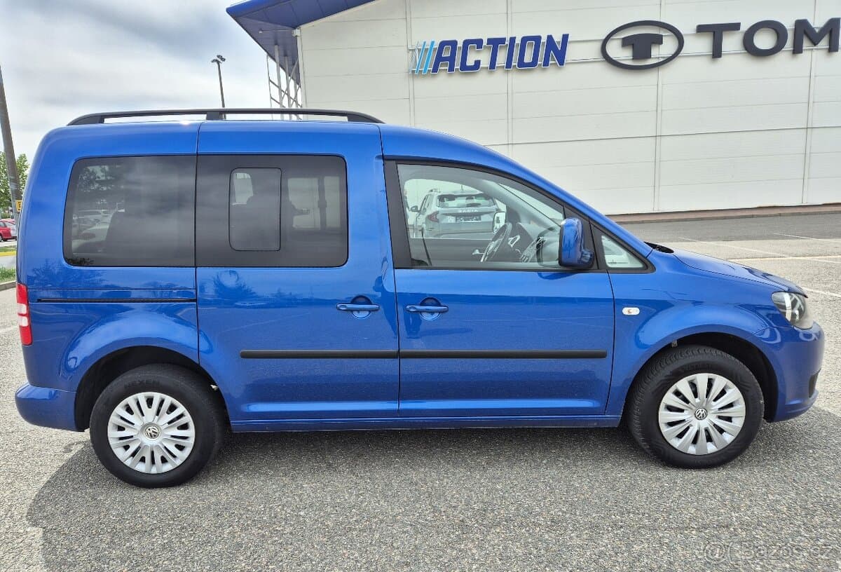 VW CADDY TDI 1.MAJITEL KLIMA TAŽNÉ ZAŘ. VELMI PĚKNÝ STAV