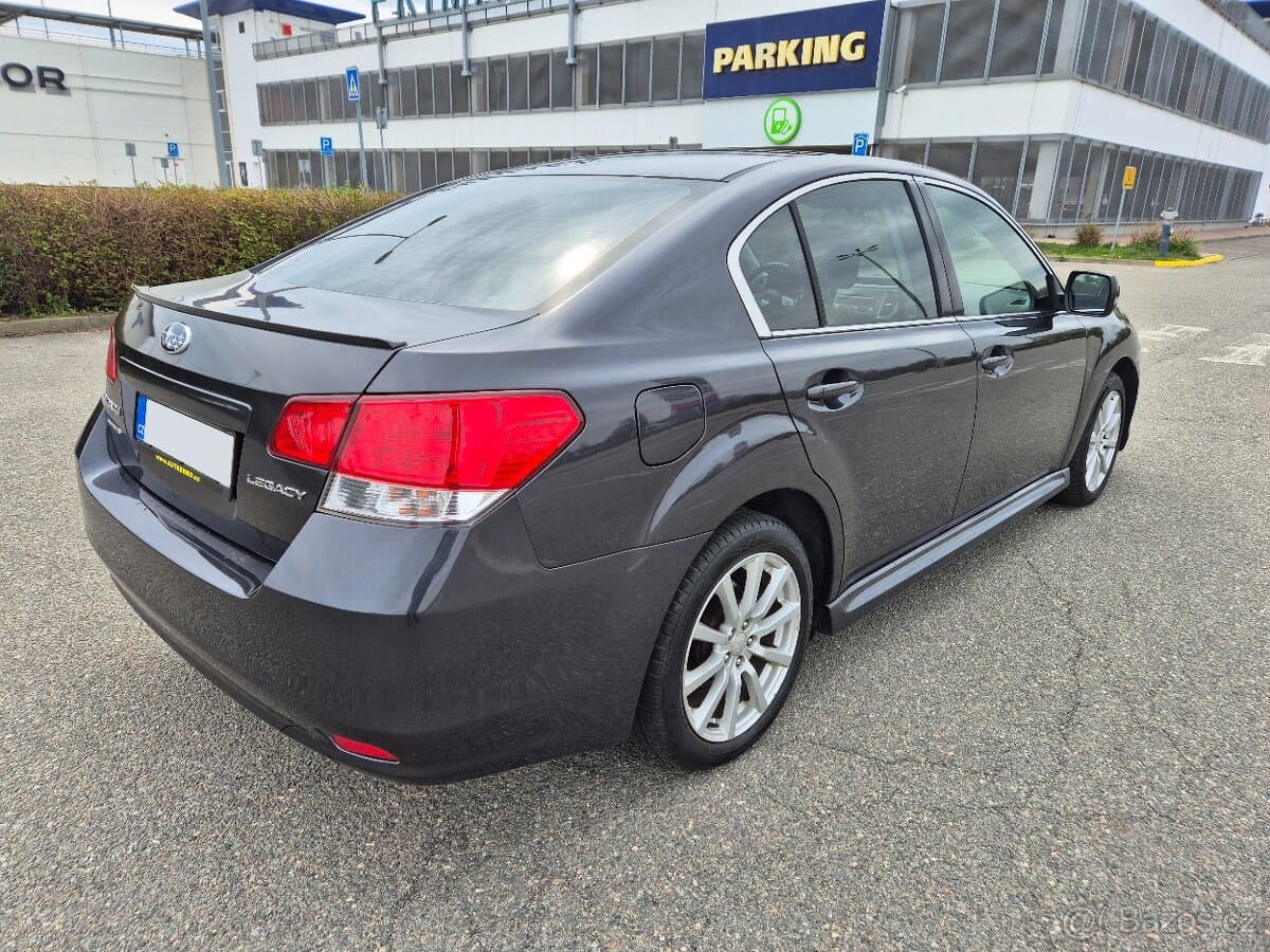 SUBARU LEGACY 2.5i KOUPENO ČR 4x4 XENON VÝHŘEV