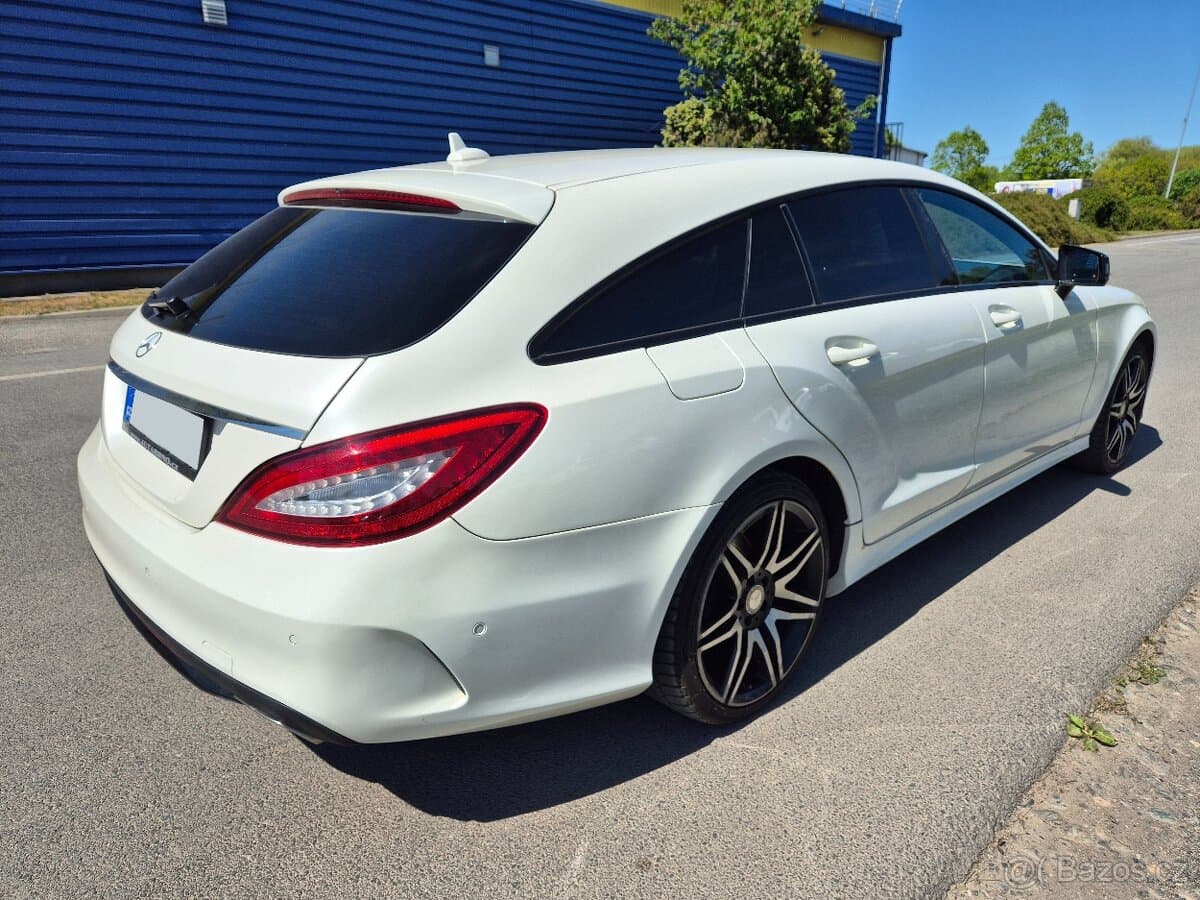 MERCEDES BENZ CLS 4 MATIC ⭐ AMG PAKET-FULL LED NAVIGACE--TOP