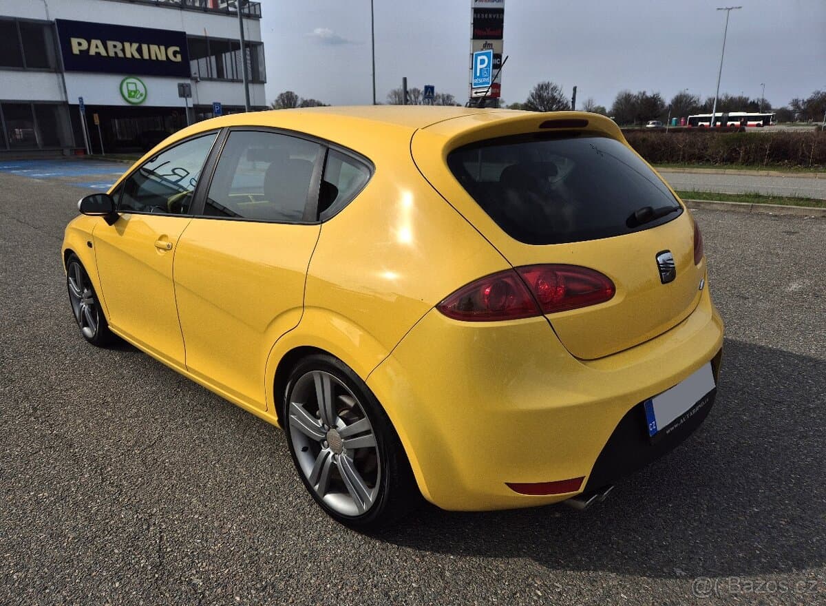 SEAT LEON 2.0TFSI 200-PS FR MANUÁL-NAVIGACE XENON VÝHŘEV -