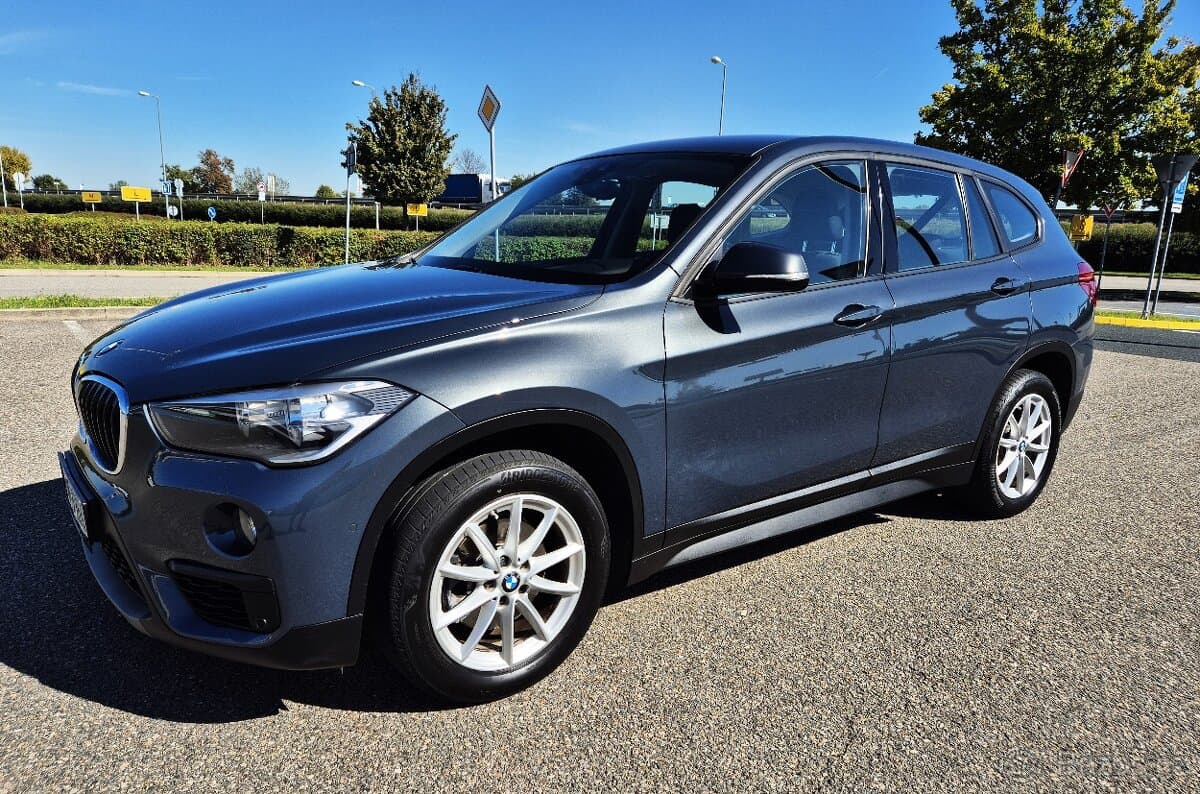 BMW X1 2.0 x-DRIVE 4x4 1.MAJ. AUTOMAT. SERVIS-BMW -