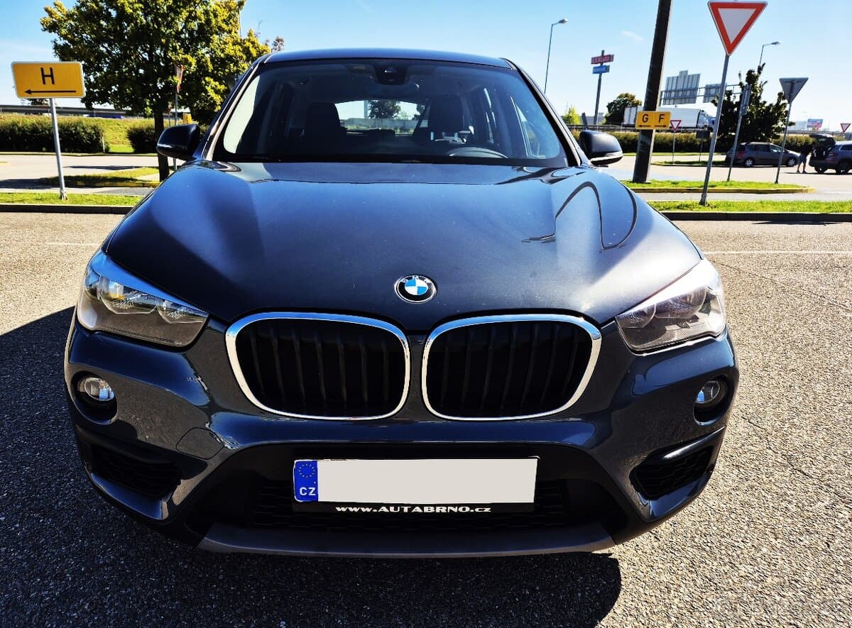 BMW X1 2.0 x-DRIVE 4x4 1.MAJ. AUTOMAT. SERVIS-BMW -