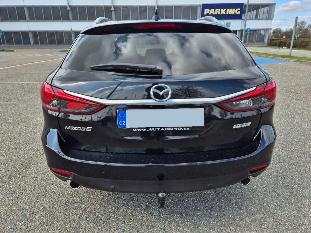 MAZDA 6 2.0i FACELIFT 1.MAJITEL-MANUÁL VÝHŘEV TAŽNÉ 2x ALU..