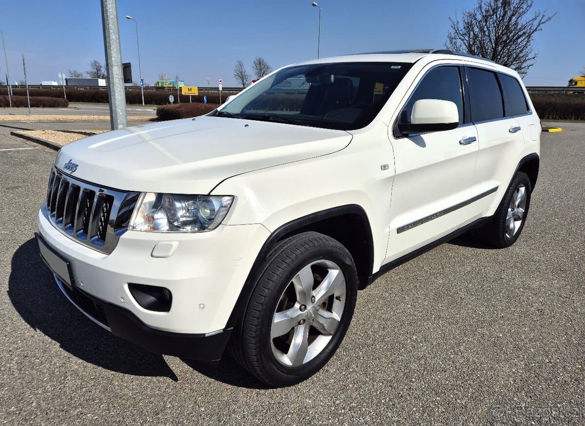JEEP GRAND CHEROKEE 3.0CRD-177KW-ROK 2011 OVERLAND-PANORAMA