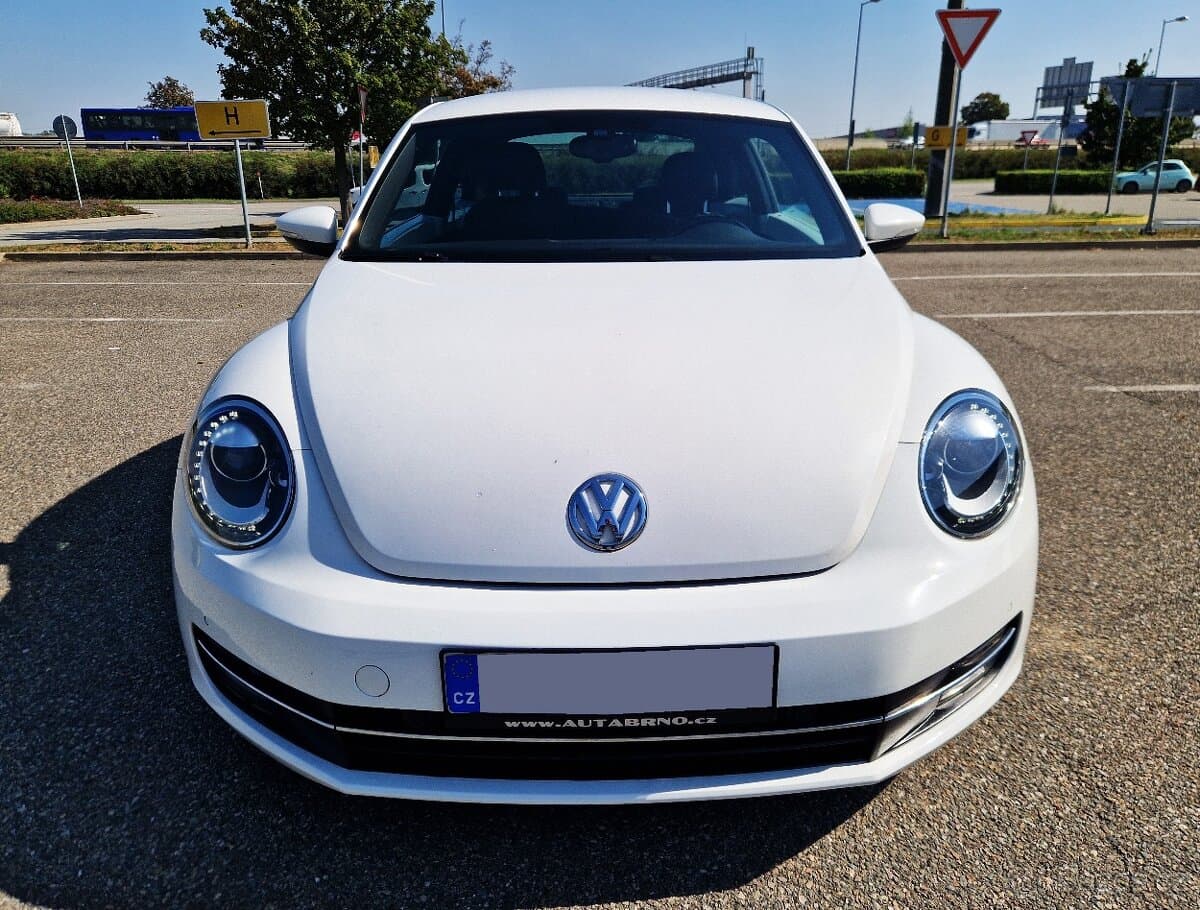 VW BEETLE 1.6TDI 2013 LED/XENON NAVIGACE AUT.PŘEVODOVKA