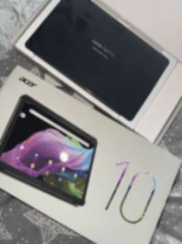 Acer Iconia Tab P10