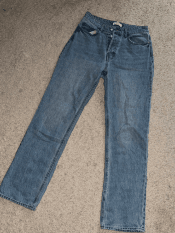 Jeans, trousers, denim shorts, and skirt.