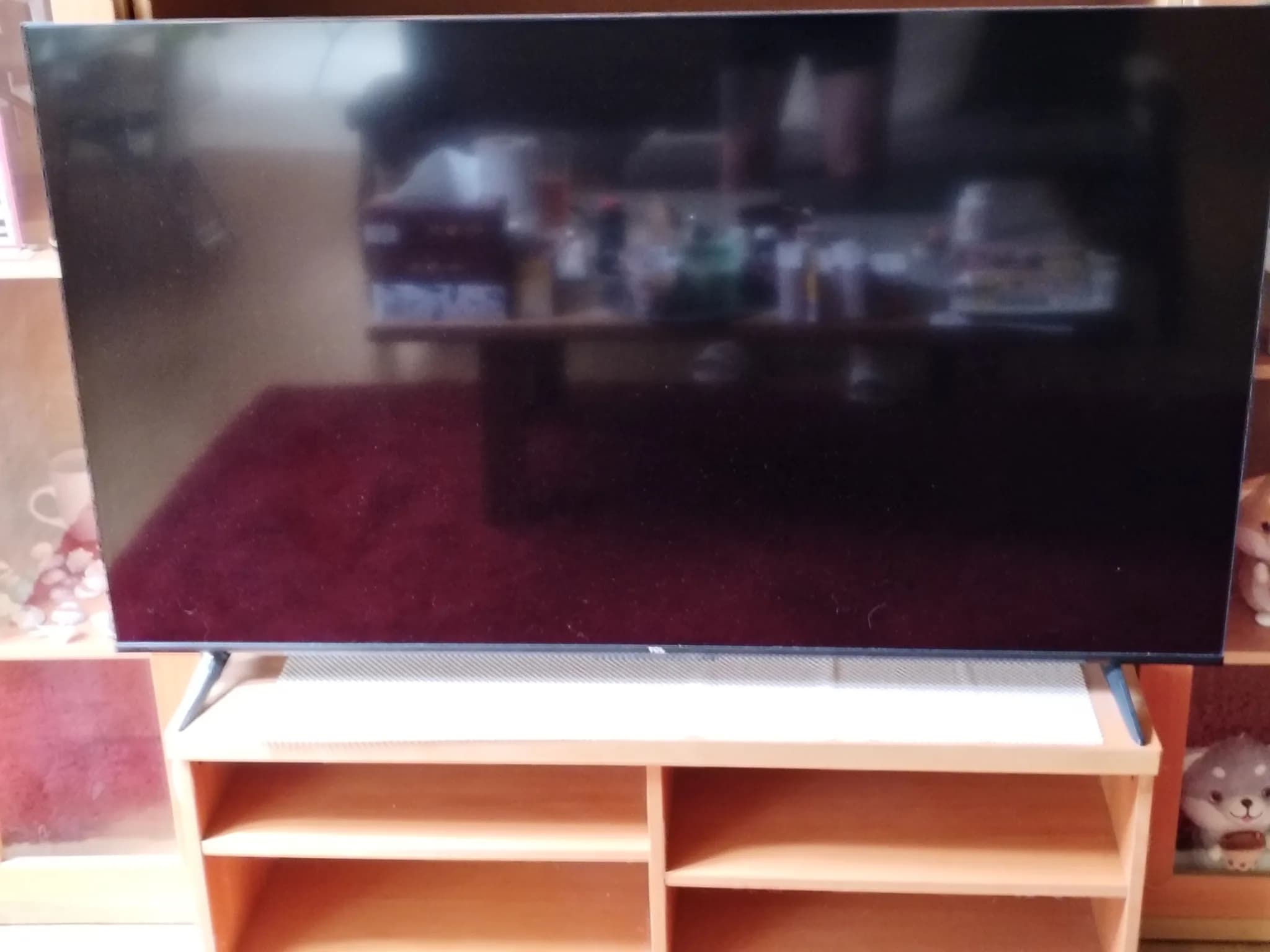 Smart TV z. TCL 142 CM S PP